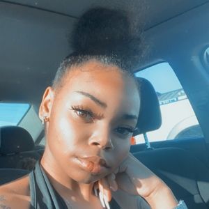 Meet your Posher, Blair